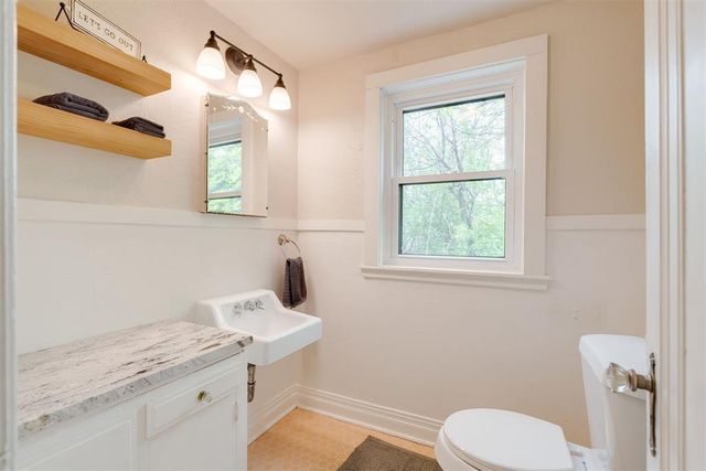 428 NW 34 Street, Oklahoma City, OK 73118