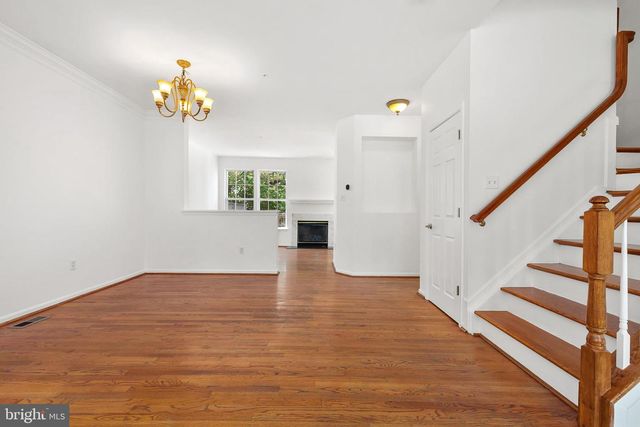 8769 STONEHOUSE DR, Ellicott City, MD 21043