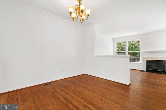 8769 STONEHOUSE DR, Ellicott City, MD 21043