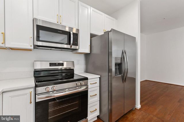 8769 STONEHOUSE DR, Ellicott City, MD 21043