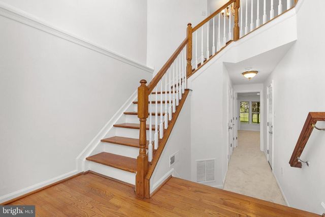 8769 STONEHOUSE DR, Ellicott City, MD 21043