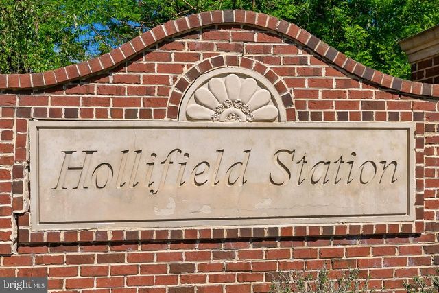 8769 STONEHOUSE DR, Ellicott City, MD 21043