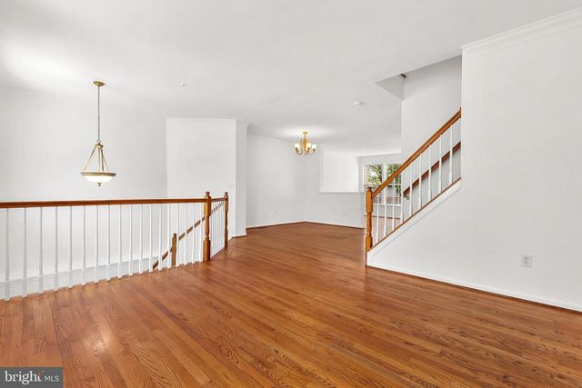 8769 STONEHOUSE DR, Ellicott City, MD 21043