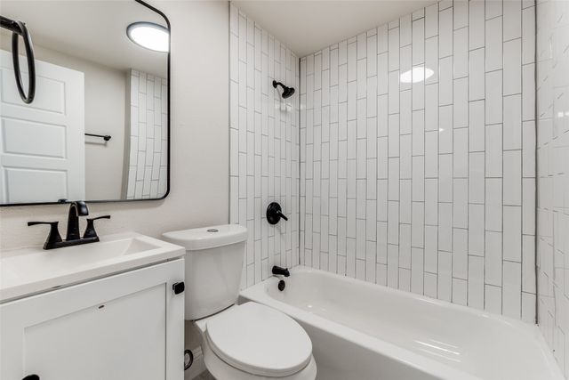 6352 Latta Street, Dallas, TX 75227