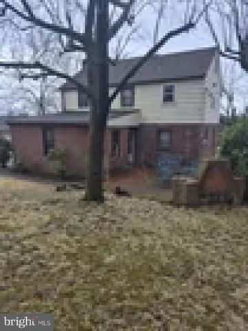 4207 RIDGE DR, Harrisburg, PA 17109