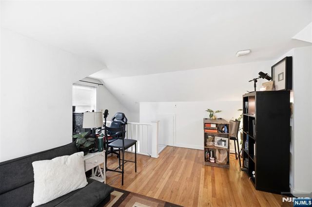 7-13 Henderson Boulevard, Fair Lawn, NJ 07410