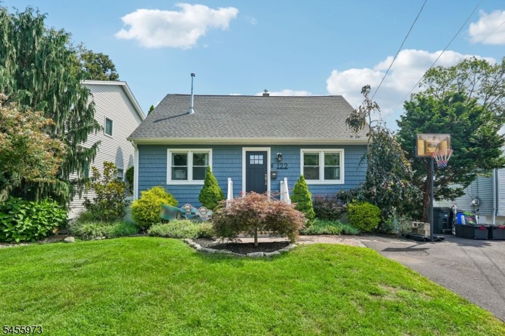 122 Maplewood Ave, Wayne Twp., NJ 07470 — exterior