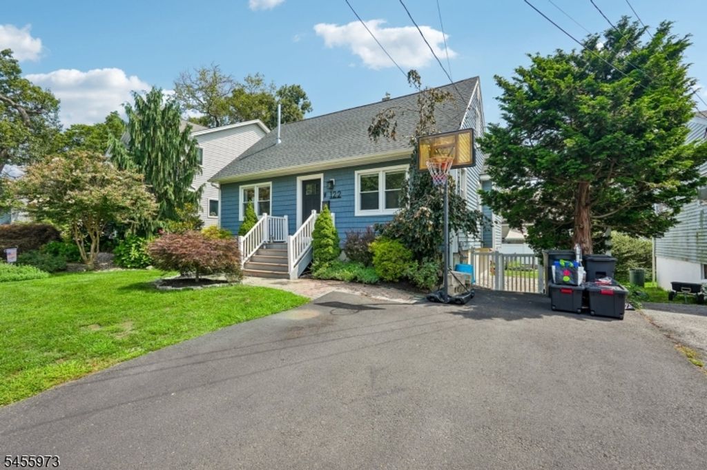 122 Maplewood Ave, Wayne Twp., NJ 07470 — photo 3