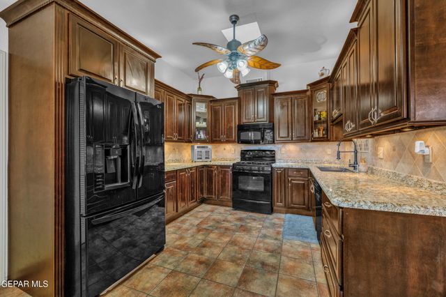 12201 CHATO VILLA Drive, El Paso, TX 79936