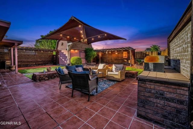 12201 CHATO VILLA Drive, El Paso, TX 79936