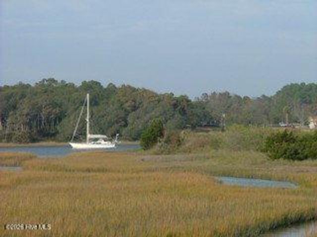 1056 Tide Ridge Drive, Supply, NC 28462