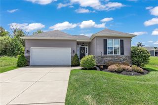 5383 Alderbrook Lane, Clarence, NY 14031