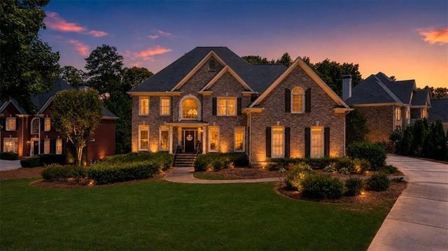 7630 Stratton Point, Suwanee, GA 30024