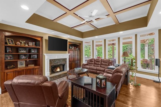 7630 Stratton Point, Suwanee, GA 30024