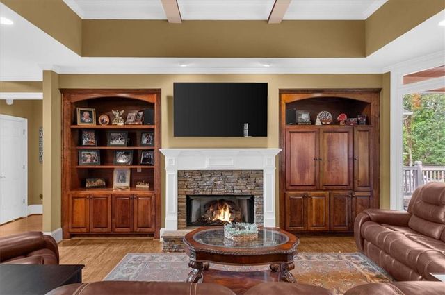 7630 Stratton Point, Suwanee, GA 30024