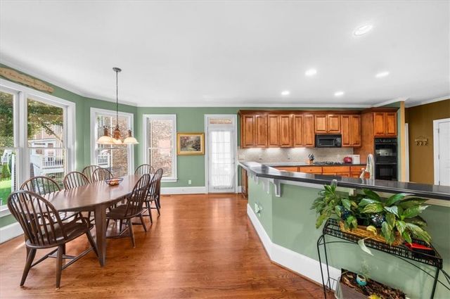 7630 Stratton Point, Suwanee, GA 30024