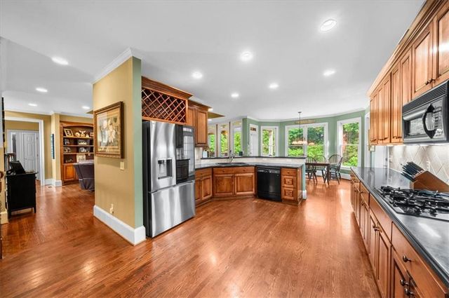 7630 Stratton Point, Suwanee, GA 30024