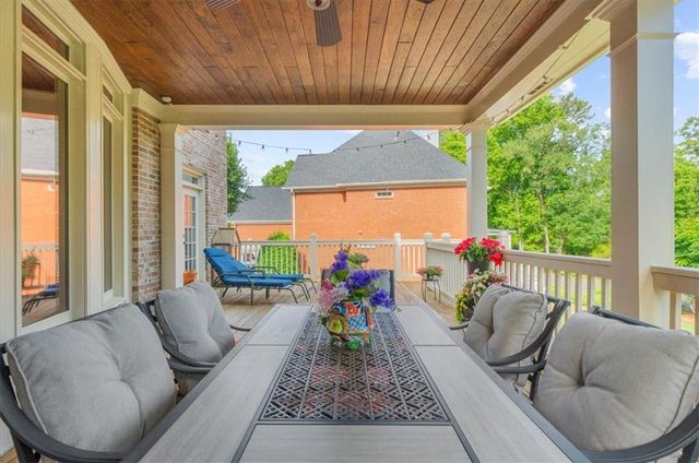 7630 Stratton Point, Suwanee, GA 30024