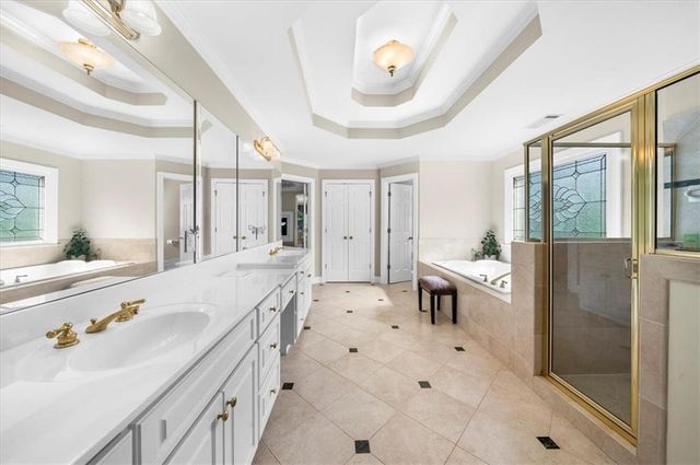 7630 Stratton Point, Suwanee, GA 30024