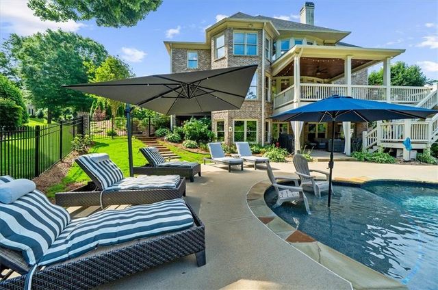 7630 Stratton Point, Suwanee, GA 30024