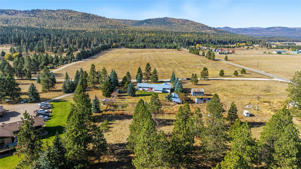 1710 Pines Boulevard, Kalispell, MT 59901 photo 4