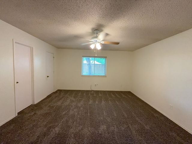 6415 Elm Springs Drive, Arlington, TX 76001