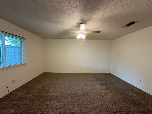 6415 Elm Springs Drive, Arlington, TX 76001