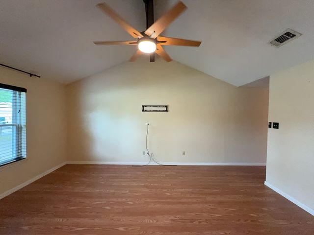 6415 Elm Springs Drive, Arlington, TX 76001