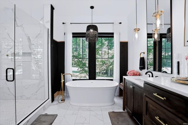 2731 W Lost Mans Lane, Bloomington, IN 47404