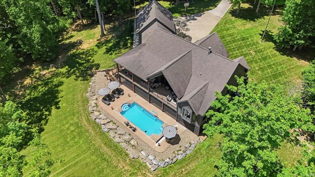 2731 W Lost Mans Lane, Bloomington, IN 47404