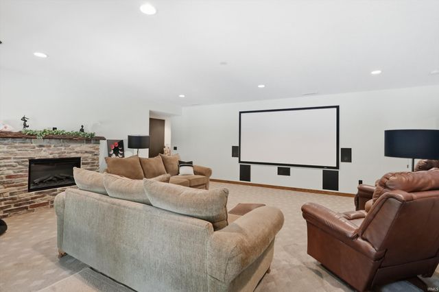 2731 W Lost Mans Lane, Bloomington, IN 47404