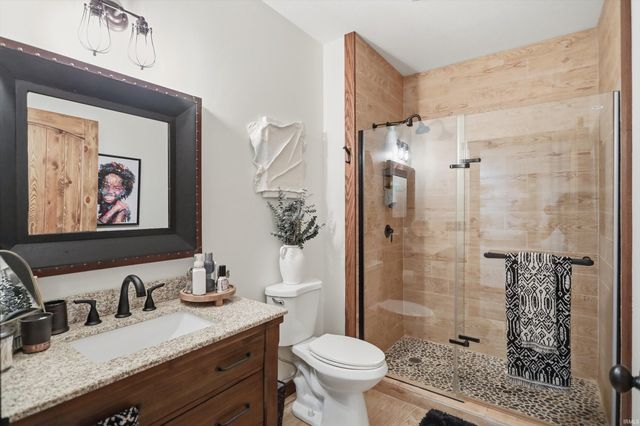 2731 W Lost Mans Lane, Bloomington, IN 47404