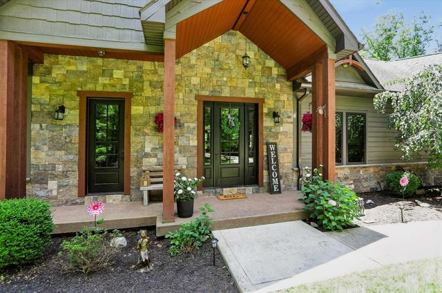 2731 W Lost Mans Lane, Bloomington, IN 47404