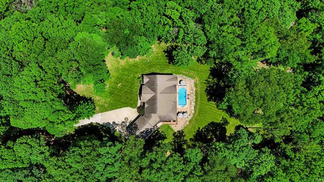 2731 W Lost Mans Lane, Bloomington, IN 47404
