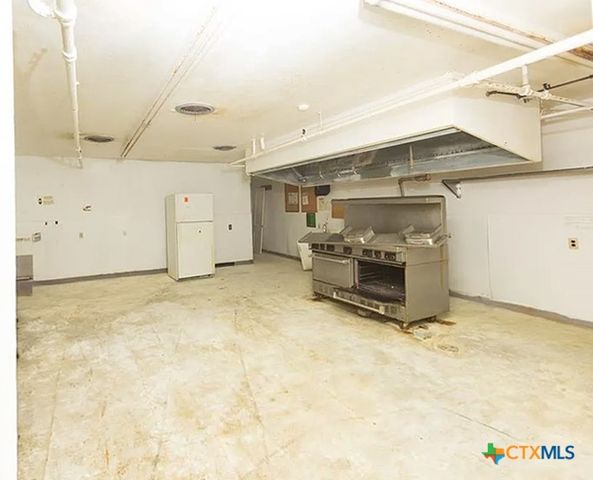 111 S 33rd Street, Temple, TX 76504