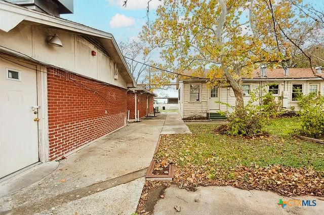 111 S 33rd Street, Temple, TX 76504