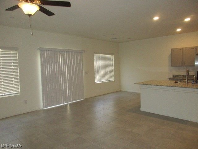 422 Canary Song Drive, Henderson, NV 89011