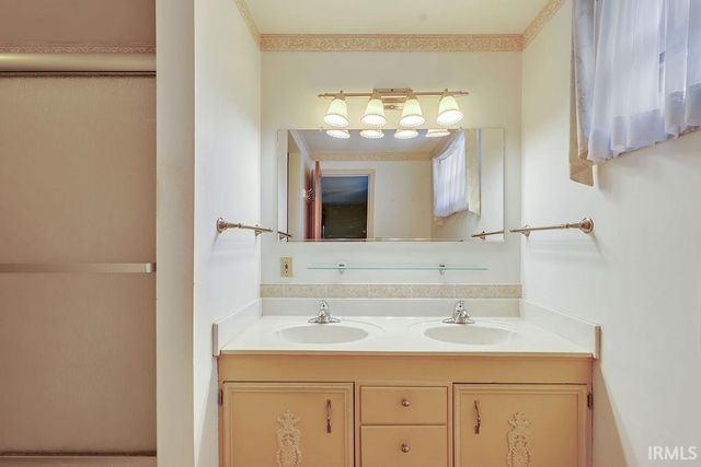 3522 E Grandview Drive, Bloomington, IN 47408