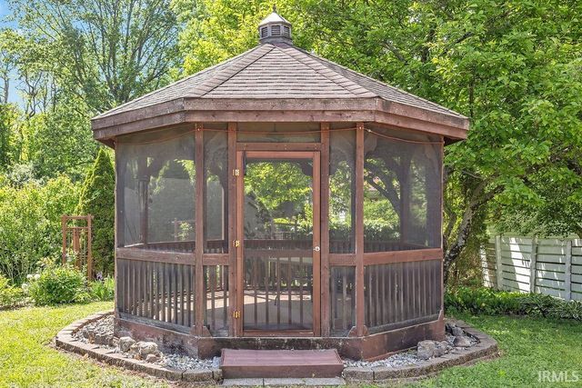 3522 E Grandview Drive, Bloomington, IN 47408