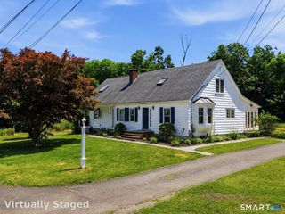 24 Amos Street, Hamden, CT 06518