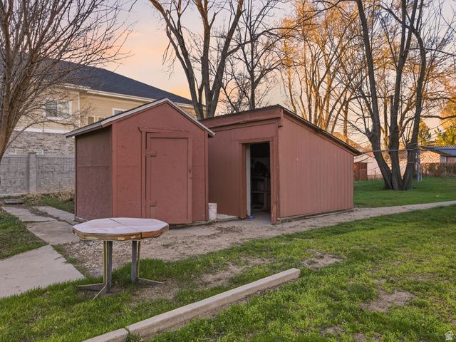 11354 S TEMPLE DR, South Jordan, UT 84095