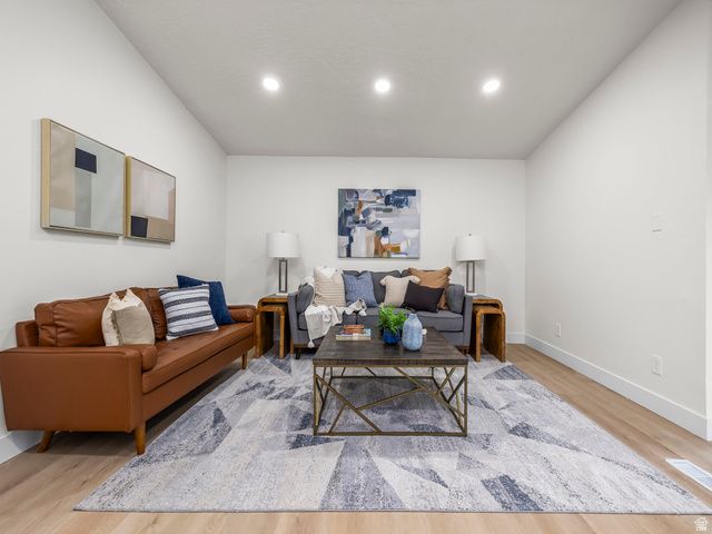 11354 S TEMPLE DR, South Jordan, UT 84095