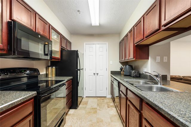 10912 Gulf Freeway 38, Houston, TX 77034