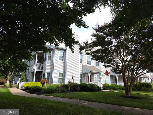 901 SWEETWATER DR, Cinnaminson, NJ 08077
