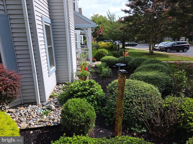 901 SWEETWATER DR, Cinnaminson, NJ 08077
