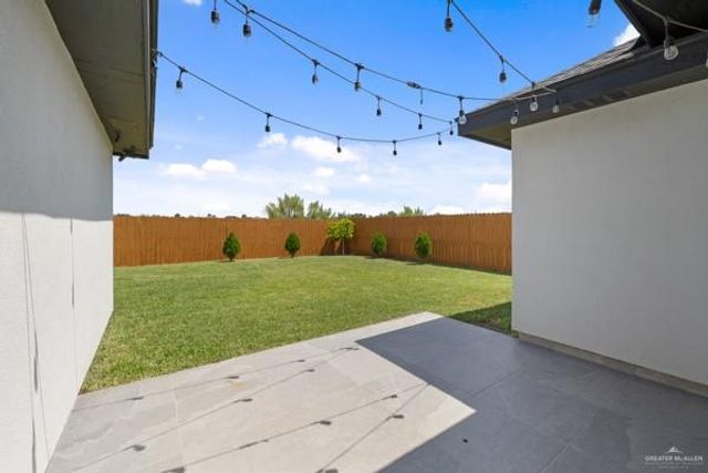 2721 Garman Street, Edinburg, TX 78542