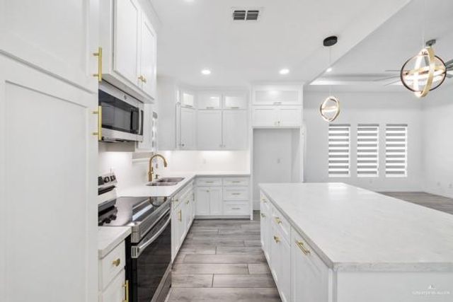 2721 Garman Street, Edinburg, TX 78542