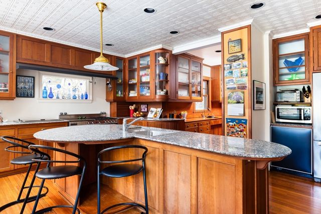 2 Mason Terrace, Brookline, MA 02446