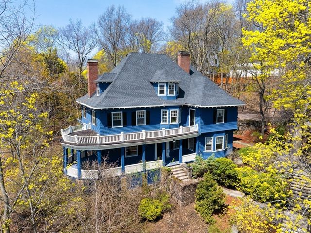 2 Mason Terrace, Brookline, MA 02446