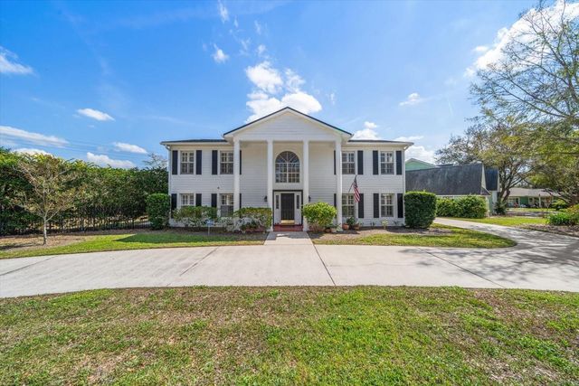 2102 S FORE CIRCLE, Tampa, FL 33612